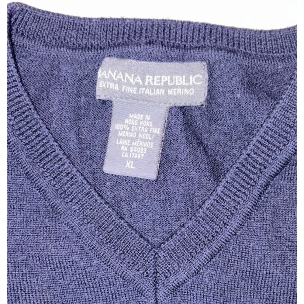 Banana Republic Men Fine Italian Merino Wool Raglan V Neck Sweater Navy Blue XL